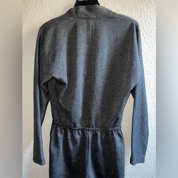 Club Monaco Gray Jumpsuit with Pockets Size US 0 - Picture 7 of 12